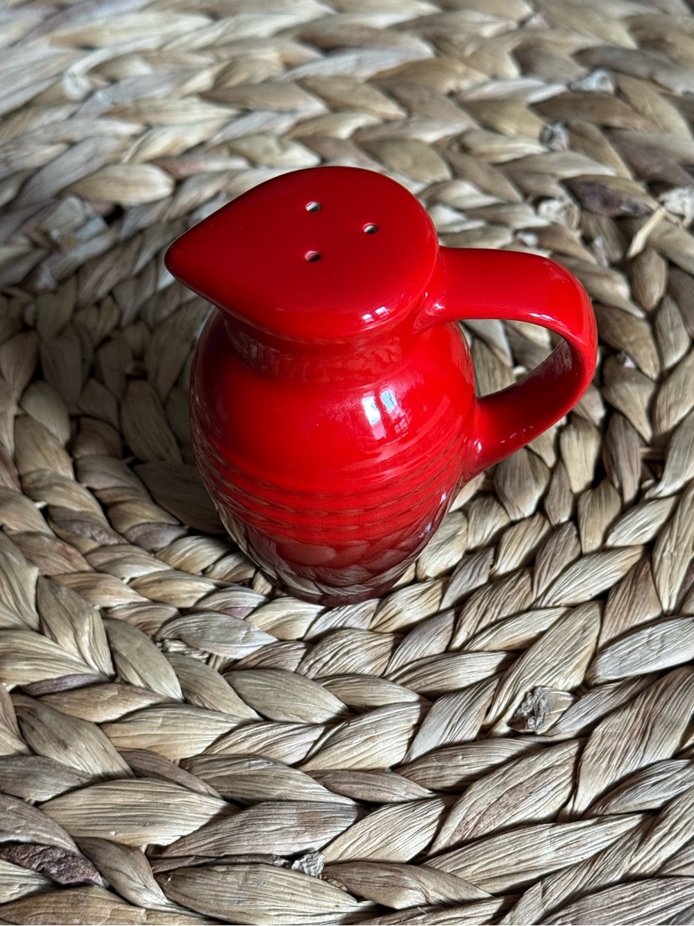 Le Creuset Cherise Mini Pitcher Pepper Shaker - Stone Ware